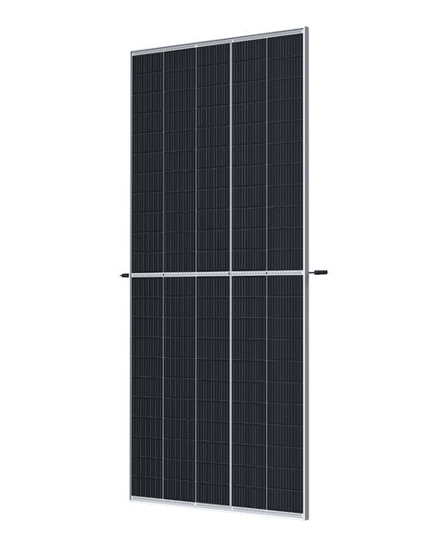 Trina Solar’s Vertex PV panels use large wafers to create more efficient panels.  